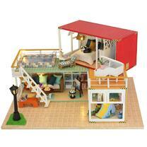 Милый домик с бассейном