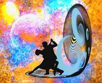 Страстный танец на фоне планет