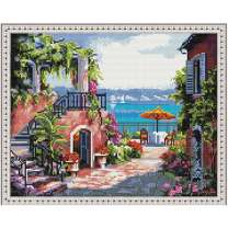 Уютный дворик морского города