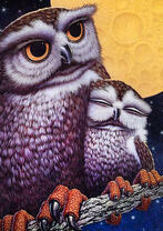 Совенок с мамой на ветке под полной луной