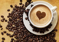 Сердечко на пенке кофе