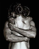 Страстные обнаженные объятия