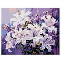 Белые и фиолетовые лилии