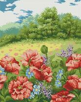 Летний день на лугу с полевыми цветами