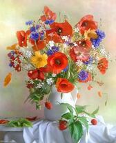 Летний букет с маками и малиной