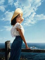 Молодая девушка у моря