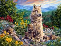 Волчица с волчатами