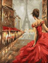 Дама в пышном красном платье в Париже