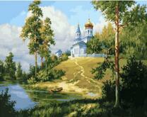 Тропинка от реки к храму