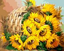 Корзина с яркими подсолнухами