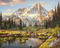 Снежные горы и долина с озером