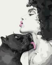 Девушка и черная пантера