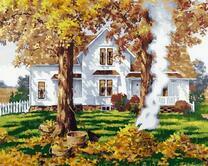 Костёр из листьев перед домом