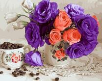 Цветочный натюрморт с ноткой кофе