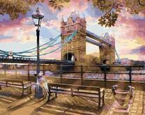 Скамейки у Тауэрского моста