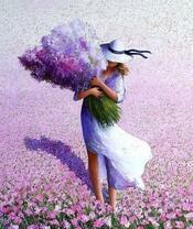 Девушка с большим букетом лаванды