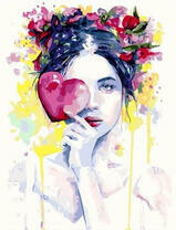 Девушка с сердцем в руках