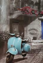 Веспа у балкончика с цветами