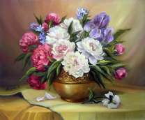 Букет пионов с ирисами