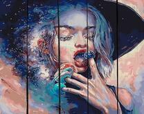 Девушка в шляпе и сладкие планеты