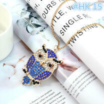 Сова с голубыми крыльями