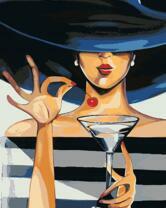 Девушка с мартини и вишенка