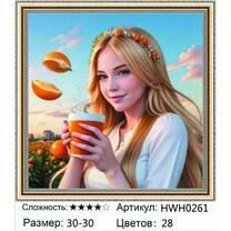 Красивая блондинка и апельсиновый сок