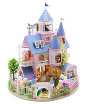 Сказочный домик-замок