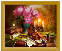 Букет пионов, свечи и скрипка