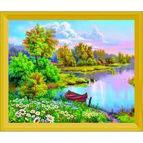 Лодочка на берегу реки с ромашками