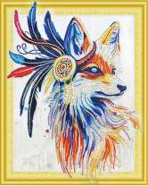 Гордая лиса с яркими парьями