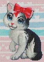 Кошечка с красным бантиком