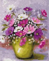 Ваза с букетом нежных фиалок