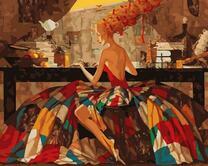 Рыжая девушка читает