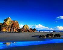 Скалистый берег