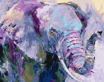 Слон с бивнями