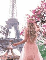 Нежная девушка в Париже