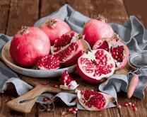 Сочные спелые гранаты