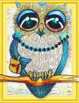 Модница-сова с большими глазами