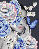 Девушка, бабочка и розы с жасмином