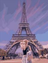 Девушка у Эйфелевой башни