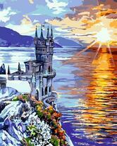 Ласточкино гнездо на фоне заката