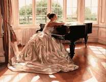 Девушка в пышном платье за пианино