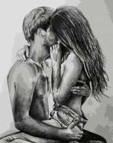 Влюблённая пара в черно-белых тонах