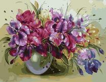 Букет фиолетовых ирисов