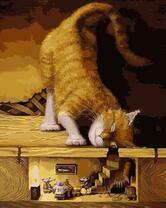 Кот заглядывает к мышке в дом