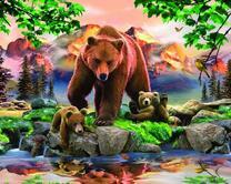 Пара медвежат с медведицей у ручья