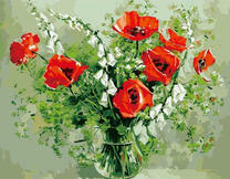 Букет с маками в прозрачной вазе