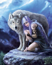 Девушка и волк защитник