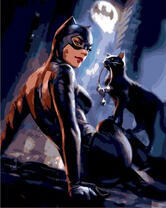 Женщина кошка и ее питомец